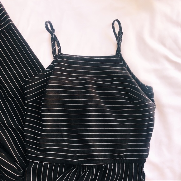 Stillettos Stripe Wide-Leg Jumpsuit Black & White - Picture 2 of 4